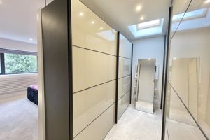 Photo 11- click for photo gallery